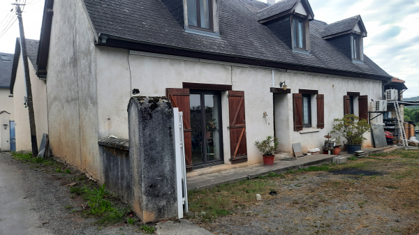 Offres de vente Maison de village Montgaillard 65200